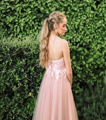 Girl with Ombre-Balayage